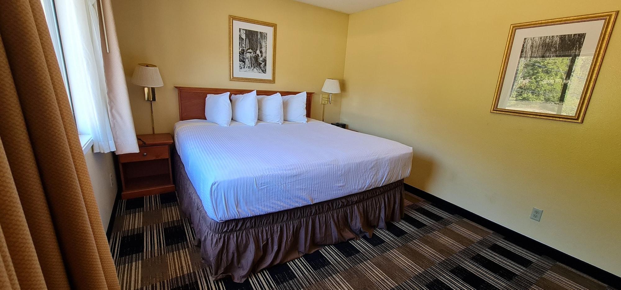 Oakridge Inn & Suites Εξωτερικό φωτογραφία