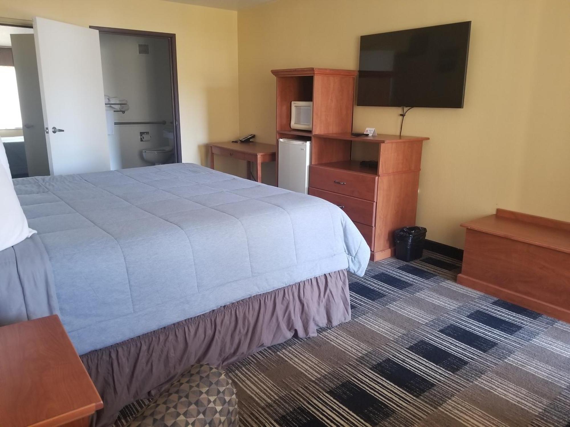 Oakridge Inn & Suites Εξωτερικό φωτογραφία
